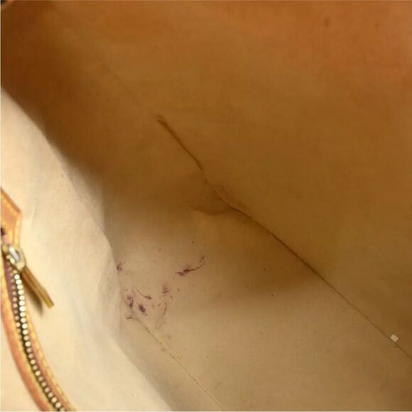 ✅AUTHENTIC✅LOUIS VUITTON LOOPING GM - Picture 11 of 15